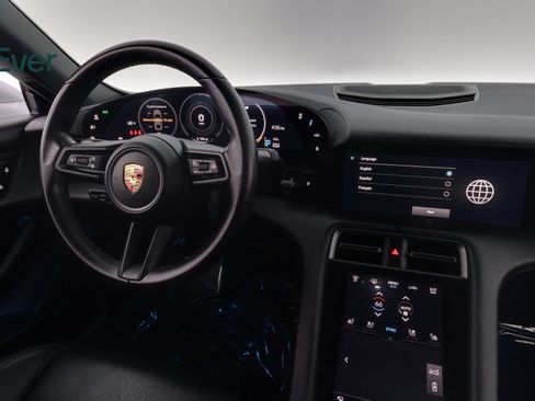 Used 2021 Porsche Taycan 4S w/ Premium Package image 22