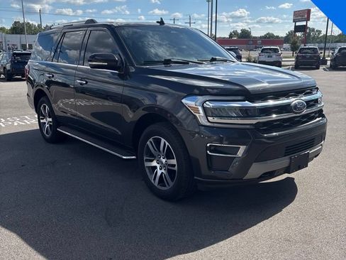 Used 2022 Ford Expedition Limited AWD/4WD image 1