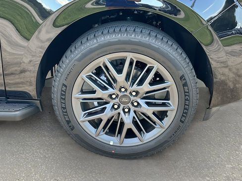 New 2026 Ford Expedition Max Platinum w/ Stealth Appearance Package AWD/4WD image 20