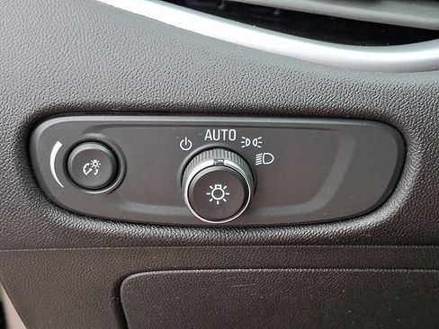 Used 2024 Chevrolet Malibu LT FWD image 25