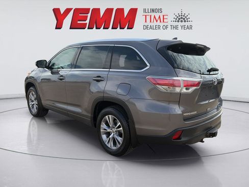 Used 2014 Toyota Highlander XLE image 9