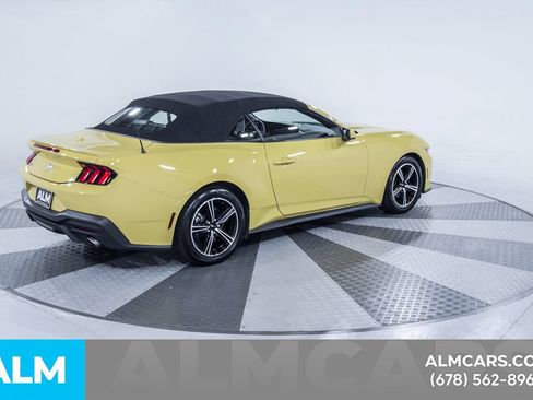 Used 2024 Ford Mustang Premium RWD image 7