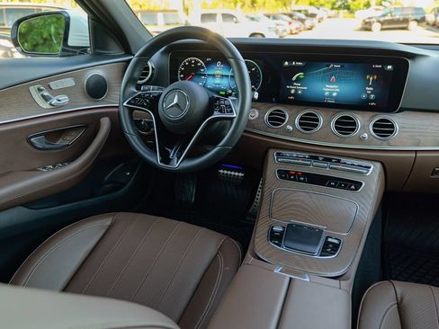 Used 2022 Mercedes-Benz E 450 4MATIC All-Terrain Wagon w/ Sun Protection Package image 40