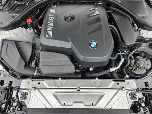 Used 2026 BMW 330i Sedan w/ Premium Package image 17