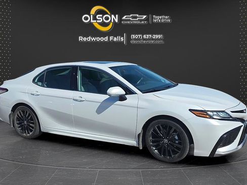 Used 2024 Toyota Camry XSE w/ Navigation Package image 4