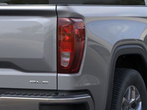 New 2026 GMC Sierra 1500 SLE w/ Preferred Package RWD image 11