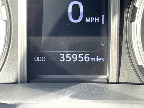 Used 2022 Toyota 4Runner Limited image 15