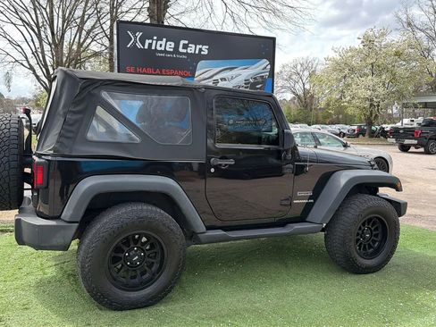 Used 2015 Jeep Wrangler Sport image 12