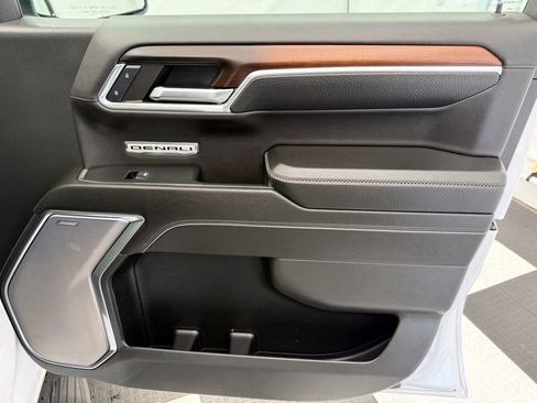 Used 2024 GMC Sierra 1500 Denali AWD/4WD image 27