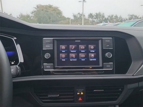 Used 2023 Volkswagen Jetta S image 21