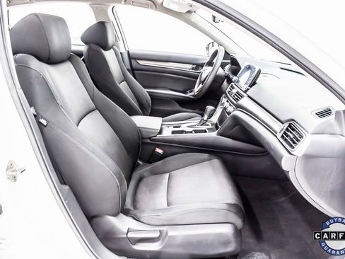 Used 2019 Honda Accord LX image 30