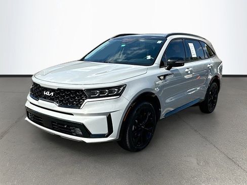 Certified 2023 Kia Sorento SX image 3