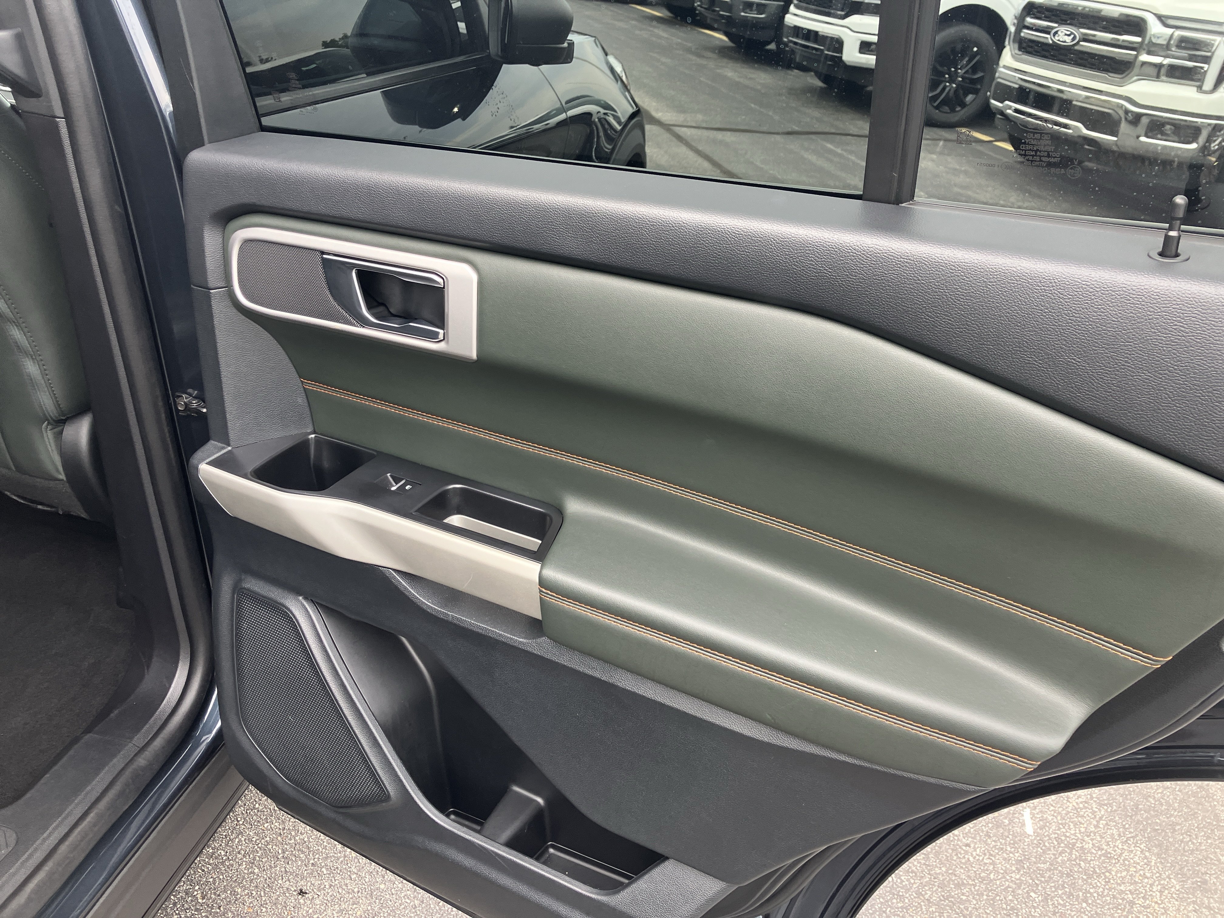 Used 2022 Ford Explorer Timberline AWD/4WD image 11