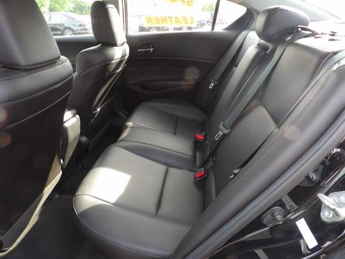 Used 2016 Acura ILX FWD image 10