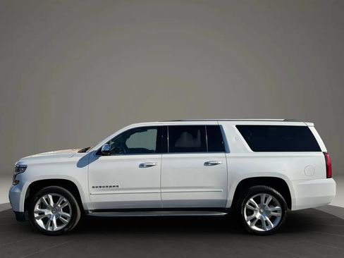 Used 2017 Chevrolet Suburban Premier AWD/4WD image 11