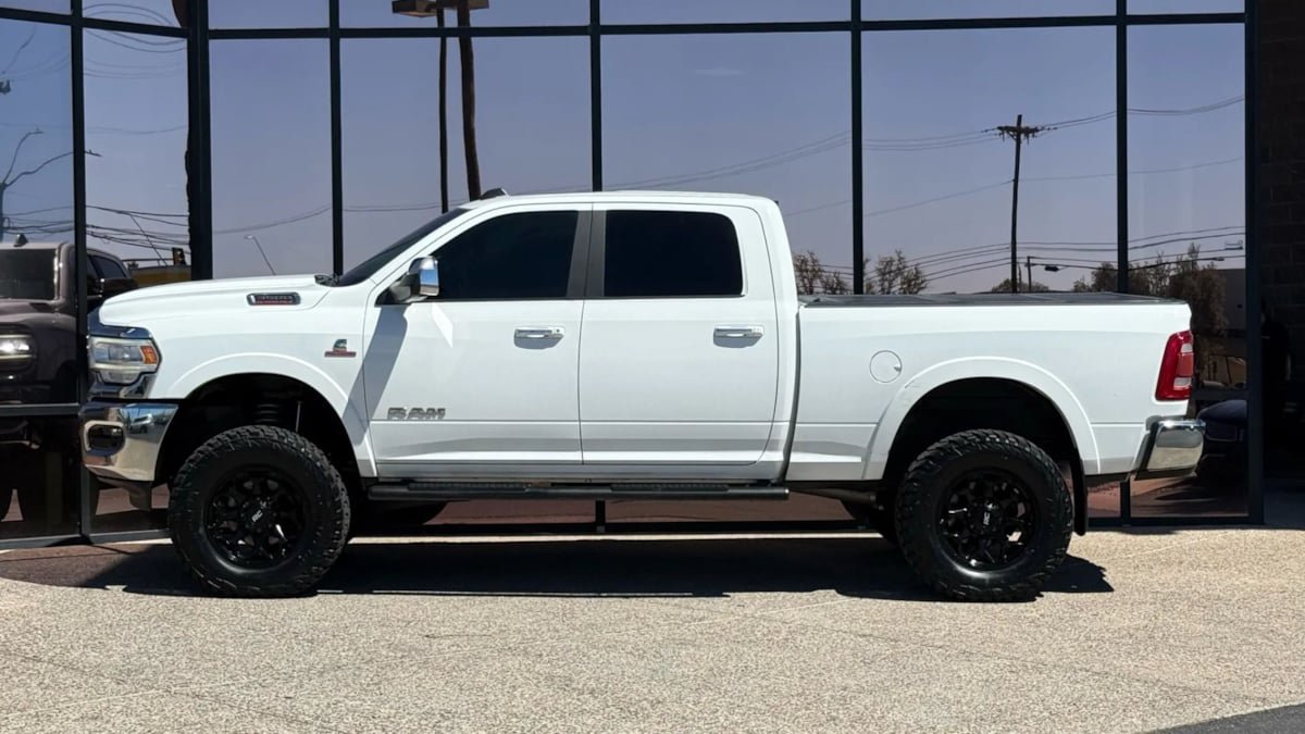 Used 2019 RAM 3500 Laramie AWD/4WD image 5