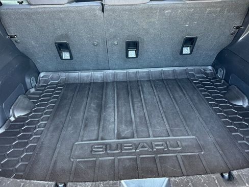 Used 2018 Subaru Crosstrek 2.0i Premium AWD/4WD image 14