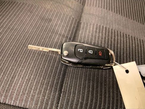 Used 2018 Ford F150 XL w/ Equipment Group 101A Mid image 10