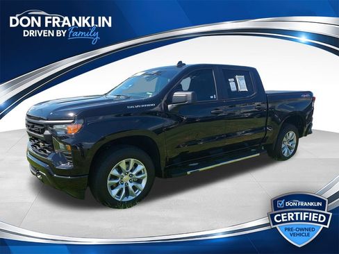 Used 2026 Chevrolet Silverado 1500 Custom AWD/4WD image 1