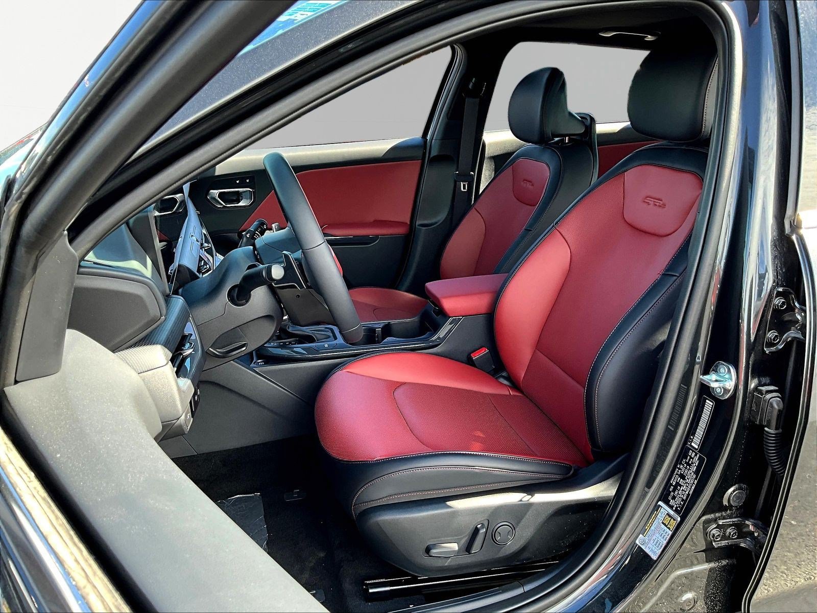 New 2026 Kia K4 GT-Line FWD image 17