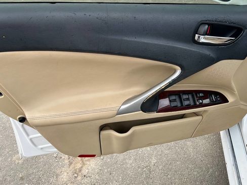 Used 2008 Lexus IS 250 RWD image 12