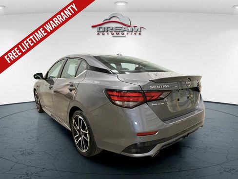 Used 2025 Nissan Sentra SR FWD image 5
