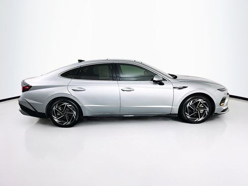 Used 2024 Hyundai Sonata SEL w/ Convenience Package FWD image 10