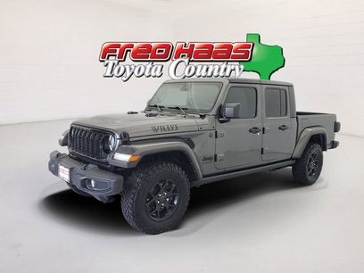 Used 2024 Jeep Gladiator Sport