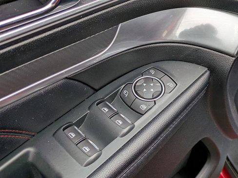 Used 2018 Ford Explorer Sport w/ Equipment Group 401A image 15