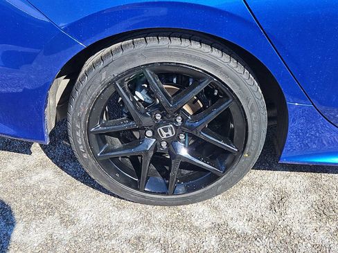 Certified 2024 Honda Civic Sport image 9