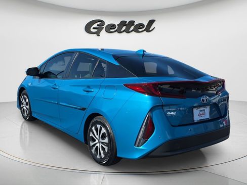 Used 2021 Toyota Prius Prime Limited FWD image 7