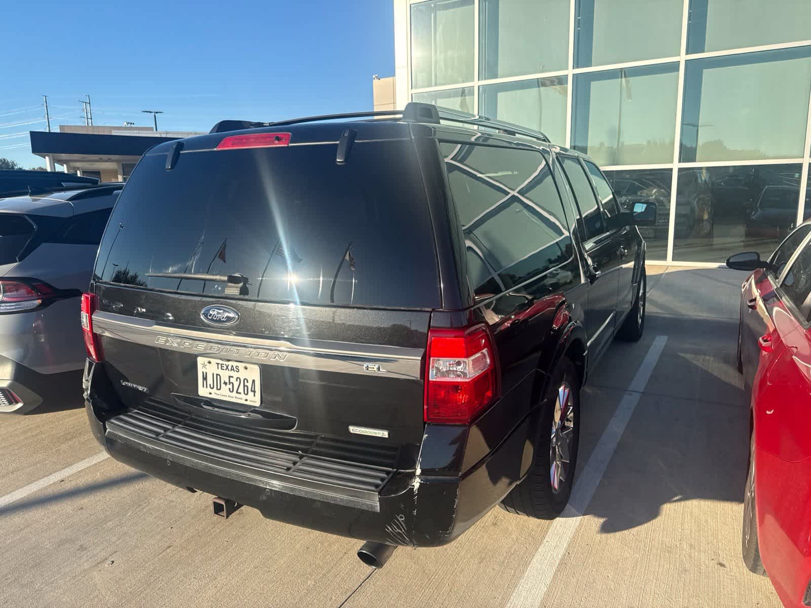 Used 2015 Ford Expedition EL Limited w/ Equipment Group 301A AWD/4WD image 4