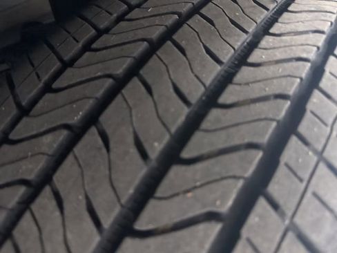 Used 2026 Chevrolet Traverse LT image 33