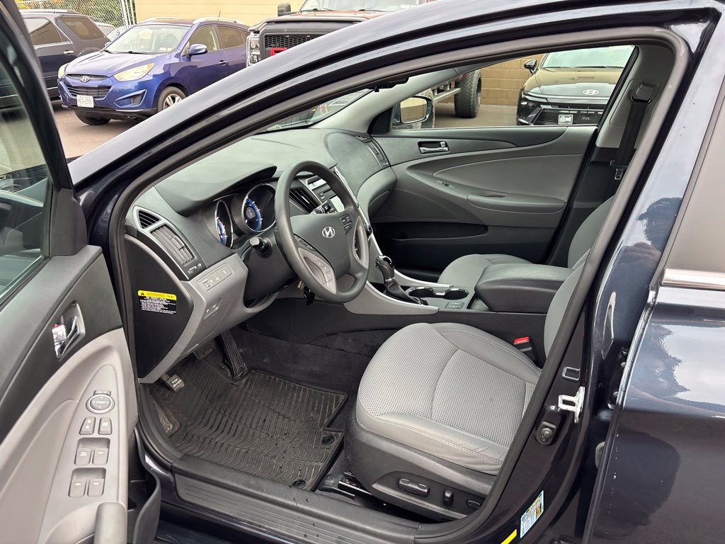 Used 2014 Hyundai Sonata GLS w/ Popular Equipment Group 2 FWD image 11
