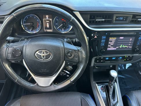 Used 2019 Toyota Corolla SE FWD image 28
