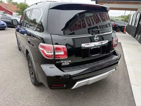 Used 2017 Nissan Armada Platinum w/ Interior Lighting Package AWD/4WD image 10
