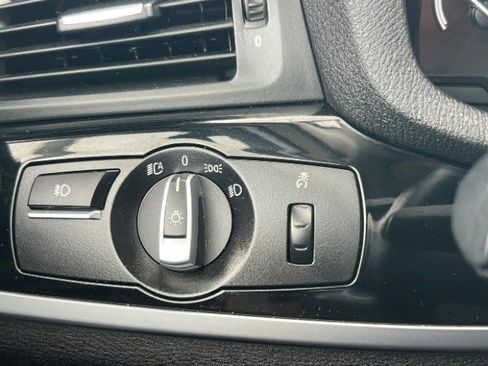 Used 2017 BMW X3 sDrive28i image 40