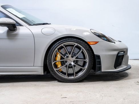 Certified 2021 Porsche 718 Cayman GT4 RWD image 12