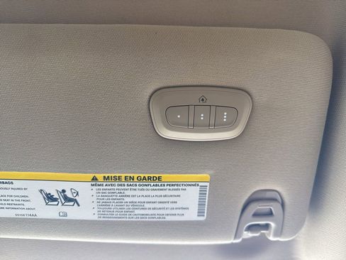 Used 2021 RAM 3500 Laramie w/ Chrome Appearance Group image 12