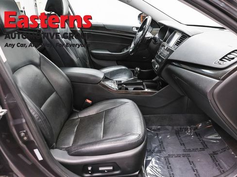 Used 2014 Kia Cadenza Premium w/ Luxury Package FWD image 28