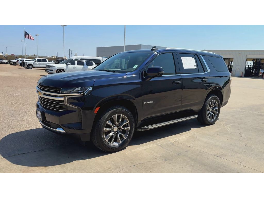 Used 2023 Chevrolet Tahoe LT w/ LT Signature Package RWD image 4