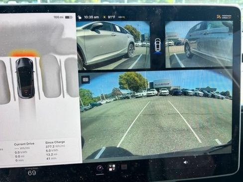 Used 2023 Tesla Model Y Performance AWD/4WD image 4