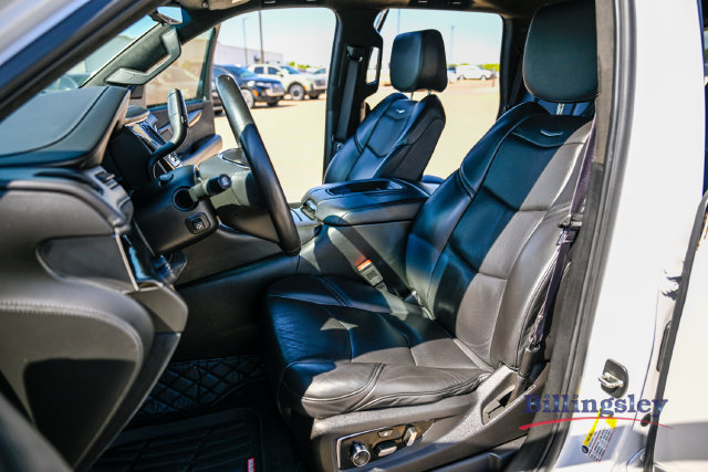 Used 2017 Cadillac Escalade Platinum AWD/4WD image 10