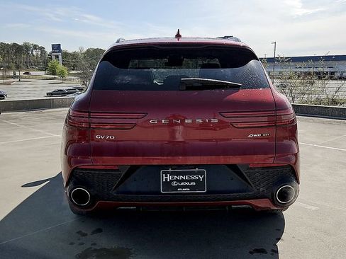 Used 2022 Genesis GV70 3.5T Sport w/ Sport Prestige Package image 5