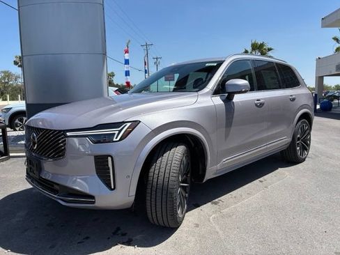 New 2026 Volvo XC90 B6 Plus w/ Protection Package Premier AWD/4WD image 3