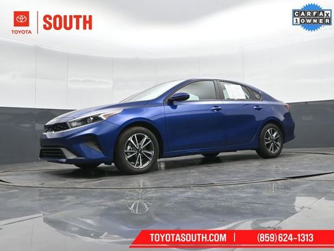 Used 2024 Kia Forte LXS image 41