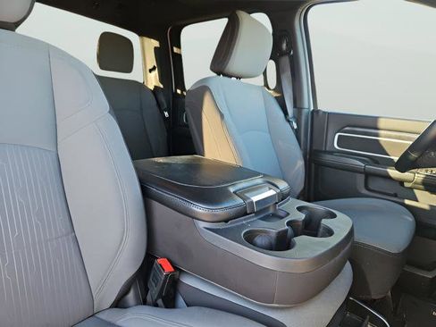 Used 2024 RAM 2500 Big Horn image 29