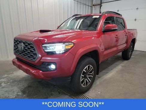 Used 2022 Toyota Tacoma TRD Sport AWD/4WD image 1