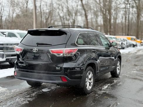 Used 2015 Toyota Highlander XLE AWD/4WD image 5