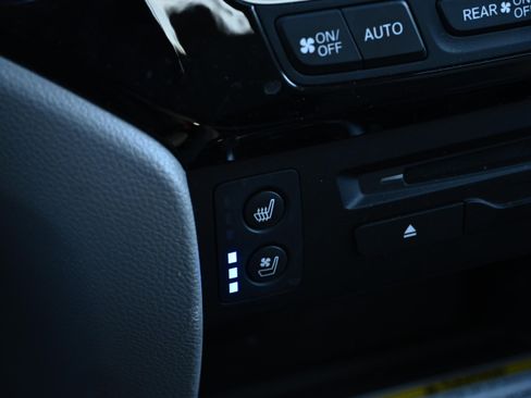 Used 2020 Honda Pilot Elite image 37